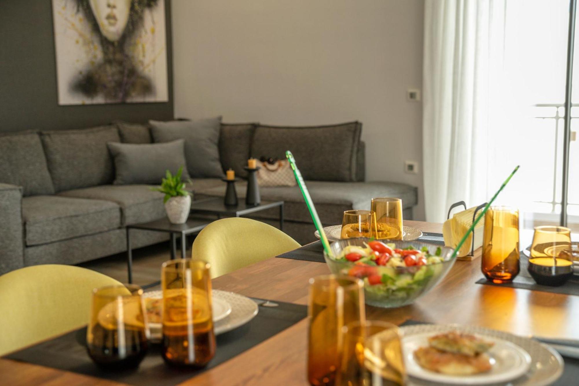 Magnolia Luxury Chania Central Apartments ภายนอก รูปภาพ